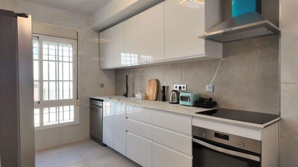 Chalet pareado en Torremuelle, Benalmádena thumbnail 3
