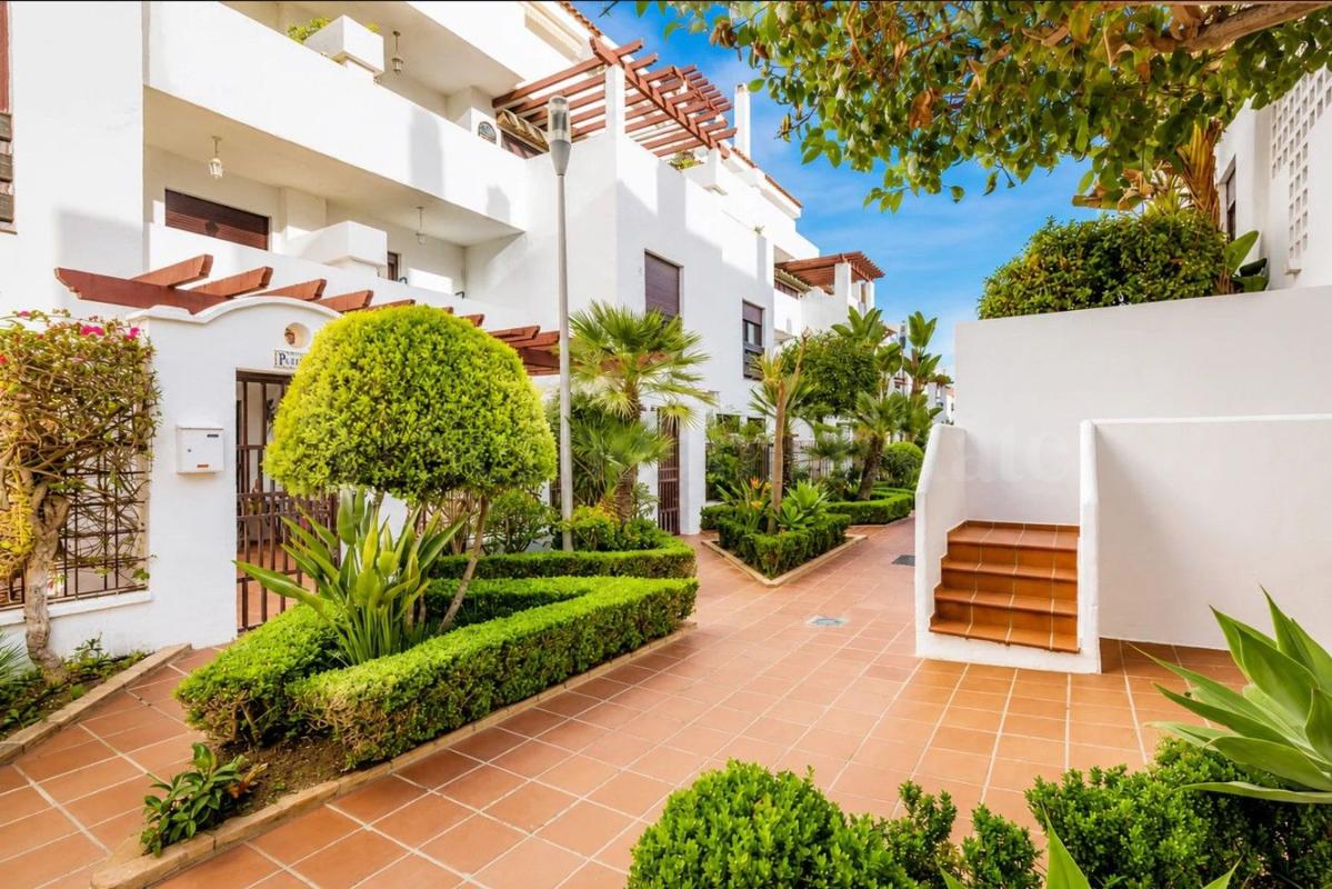 Venta de piso en Piso en Calle las Ventas, 2, Nueva Andalucía, Marbella, Marbella
photo 2