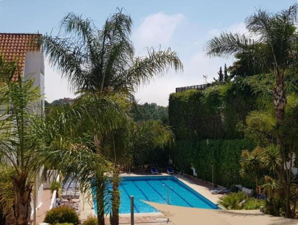 Venta de piso en Piso en Calle las Ventas, 2, Nueva Andalucía, Marbella, Marbella
 photo 4