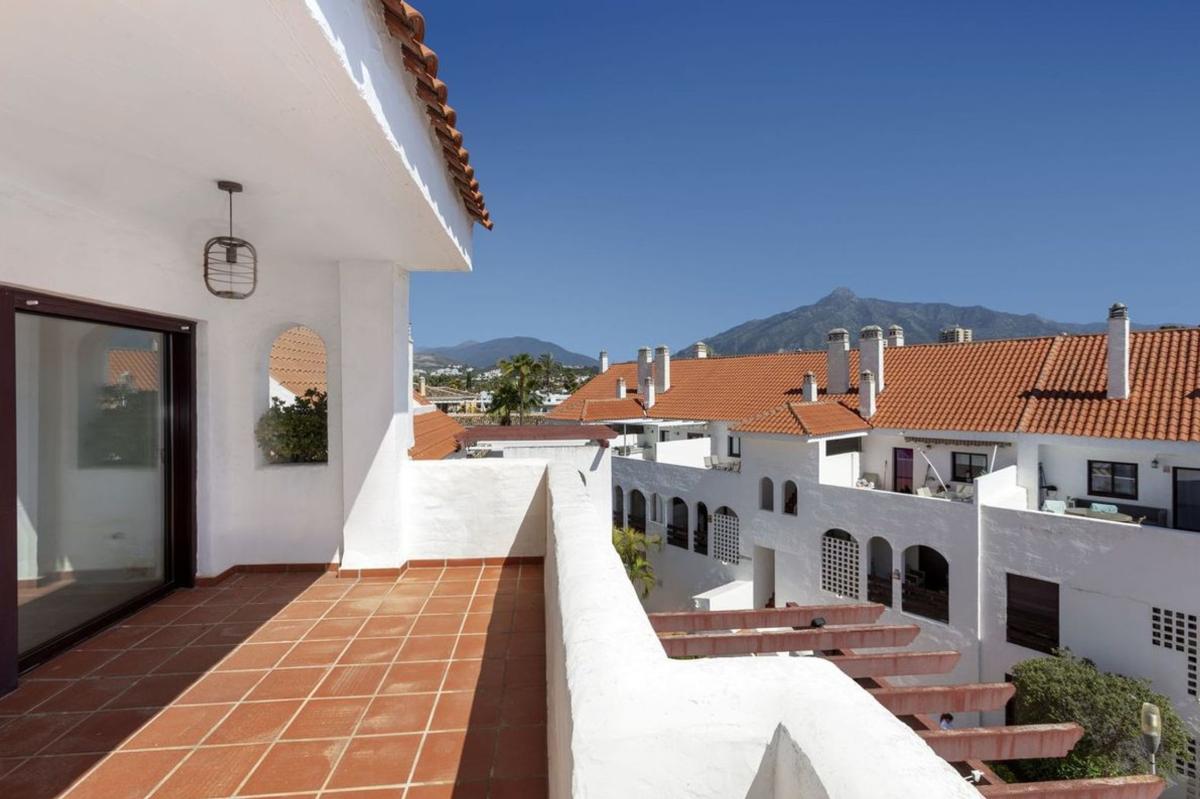 Venta de piso en Piso en Calle las Ventas, 2, Nueva Andalucía, Marbella, Marbella
photo 5