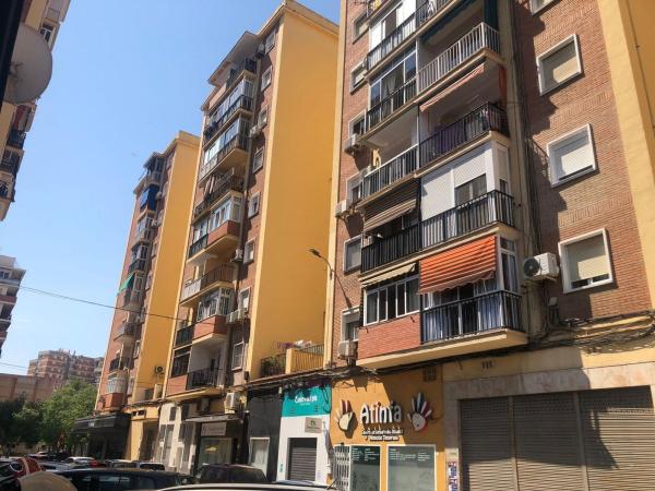 Venta de piso en Piso en Calle Gallito, La Luz, Málaga, Málaga
 photo 1