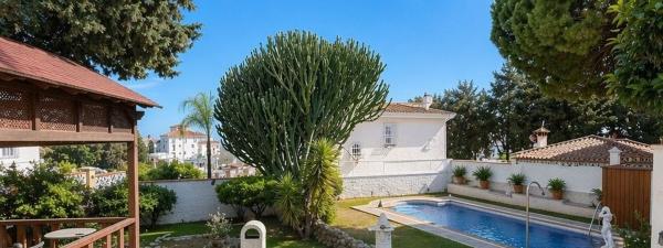 Casa o chalet independiente en Solymar - Puerto Marina, Benalmádena thumbnail 3