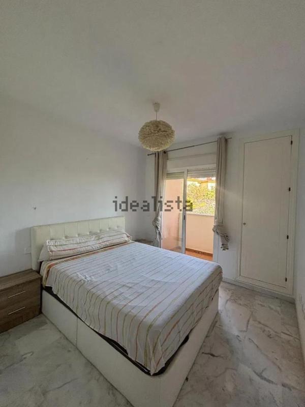 Продажа дуплекса на Dúplex en Puerta del Mar s/n, Huerta Nueva, Estepona, Эстепона photo 1
