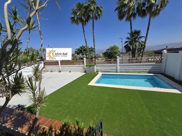 Casa o chalet independiente en Calle Jumilla, Manantiales - Lagar - Cortijo, Alhaurín de la Torre photo 1
