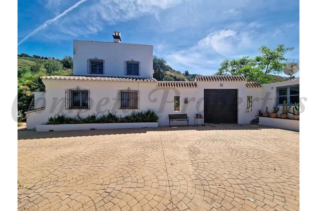 Sprzedaż działki rolnej w Finca rústica en Centro Histórico, Vélez-Malaga , Vélez-Málaga photo 1