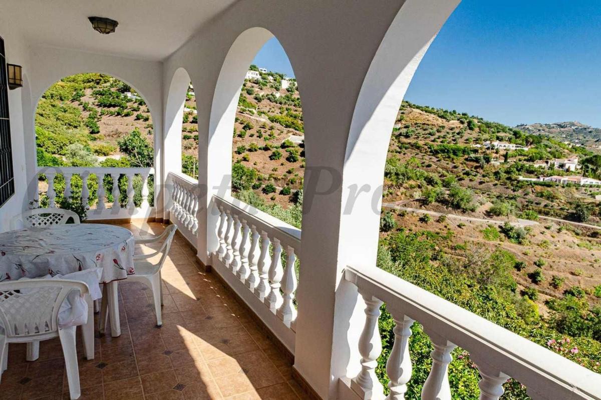 Sprzedaż działki rolnej w Finca rústica en Canillas de Albaida , Canillas de Albaida photo 1