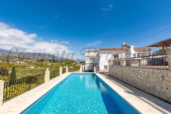 Finca rústica en venta en Finca rústica en Avda Pescia - Ctra de Frigiliana, Nerja , Nerja thumbnail 2