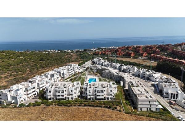 Venta de piso en Piso en Calle Copa Ryder, Buenas Noches, Estepona, Estepona
 photo 1