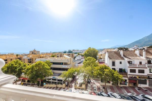 Venta de piso en Piso en Calle Pedro de Villandrado, Plaza de toros, Marbella, Marbella
thumbnail 2