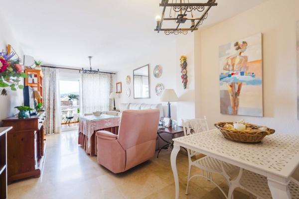 Venta de piso en Piso en Calle Pedro de Villandrado, Plaza de toros, Marbella, Marbella
thumbnail 3