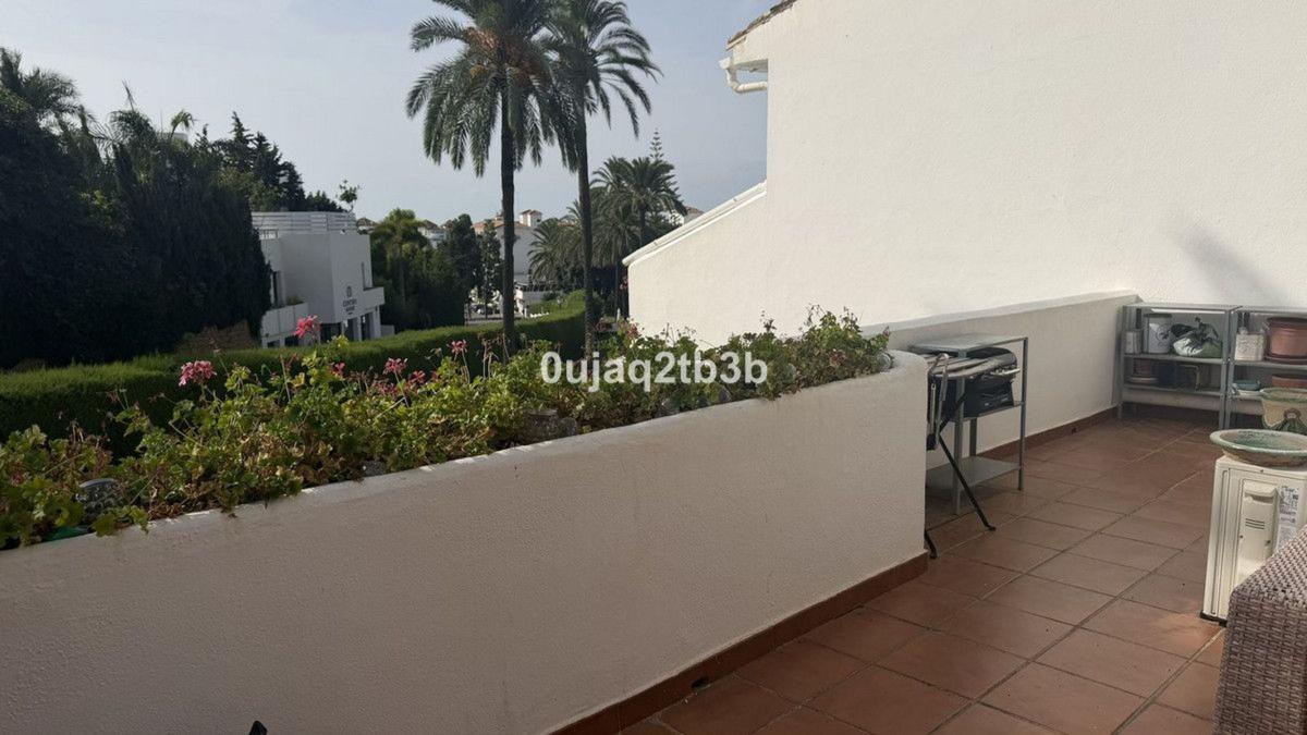 Sprzedaż mieszkania w Piso en Avenida del Prado, Aloha, Marbella, Marbella
 photo 2