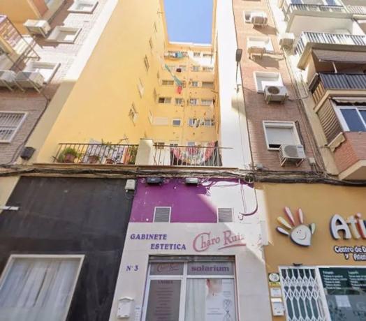 Sprzedaż mieszkania w Piso en Calle Gallito, 3, La Luz, Málaga, Málaga
 photo 1