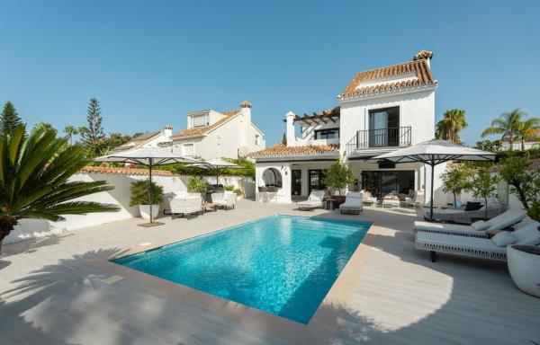 Casa o chalet independiente en Urbanización Nva Andalucía Aloha, Aloha, Marbella photo 1