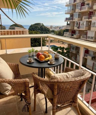 Продажа квартиры на Piso en Avenida Gamonal, Parque de la Paloma, Benalmádena, Бенальмадена
thumbnail 2