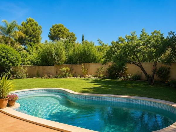 Casa o chalet independiente en Las Lomas, Estepona photo 1