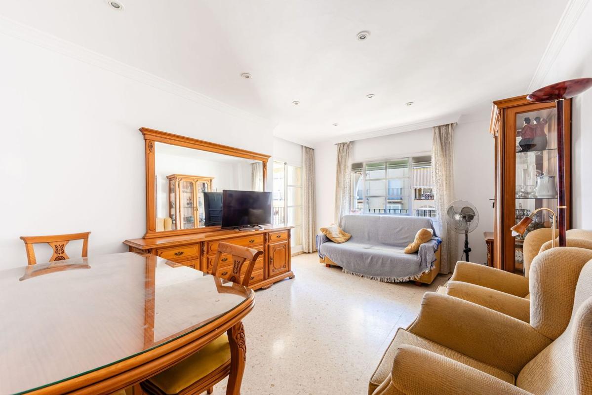 Venta de piso en Piso en Calle Pintor Cipriano Maldonado, Viña Málaga, Vélez-Malaga, Vélez-Malaga
photo 5