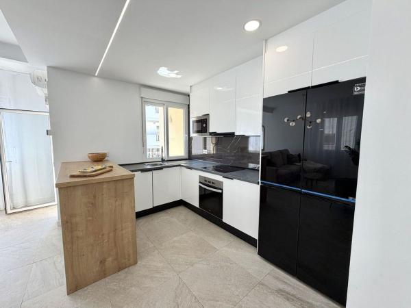 Venta de piso en Piso en Calle Perú, Centro Ciudad, Fuengirola, Fuengirola
thumbnail 3