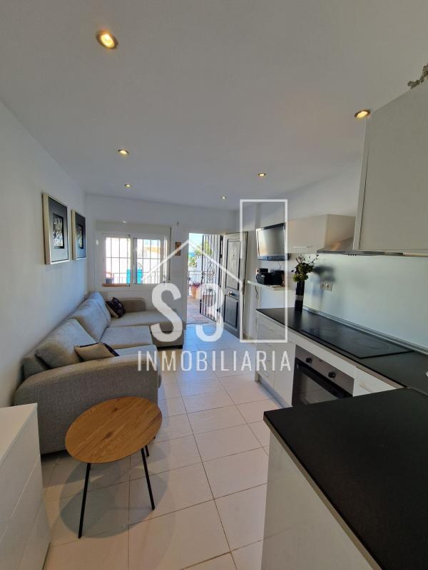 Venta de piso en Piso en Plaza Mayor, 8, Torreblanca del Sol, Fuengirola, Fuengirola
photo 1