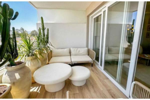 Venta de piso en Piso en Plaza Maestranza la, Nueva Andalucía, Marbella, Marbella
thumbnail 3