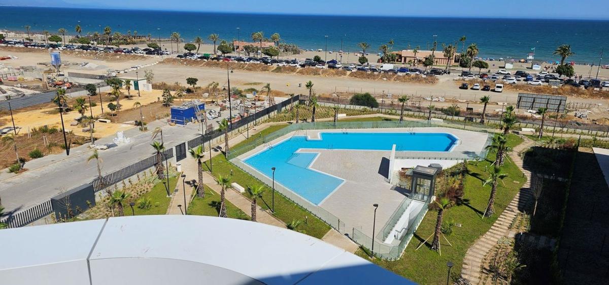 Sale of apartment in Piso en Avenida Mar de Alborán, Los Álamos, Torremolinos, Torremolinos
 photo 2