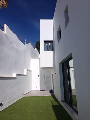 Casa o chalet independiente en Calle Spontini, Fuente Alegre - El Chaparral - Los Morales, Málaga photo 4