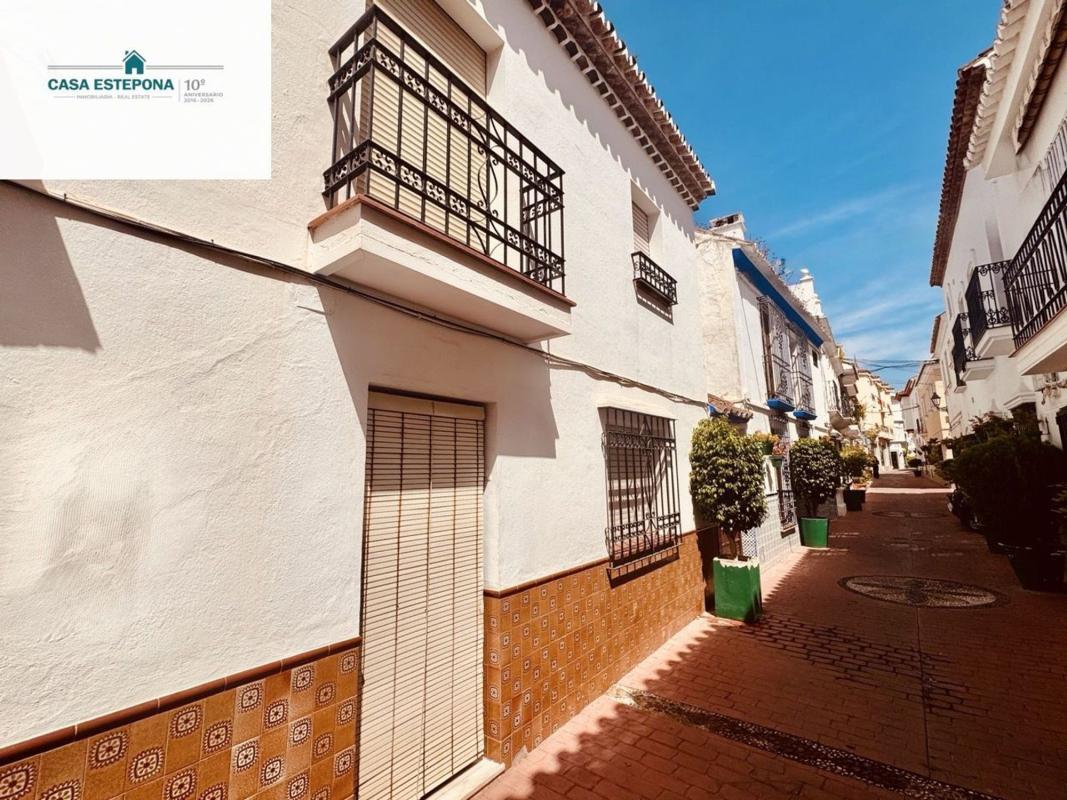 Venta de chalet independiente en Casa o chalet en Calle Portada, Centro, Estepona, Estepona
photo 1