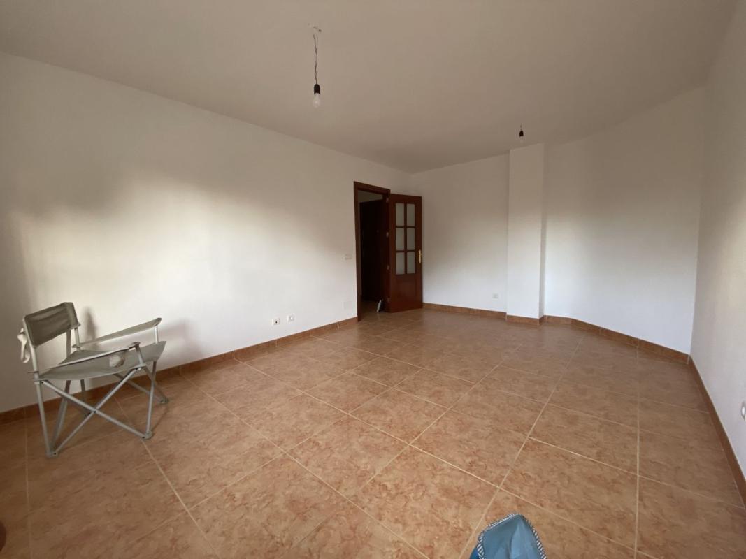 Продажа квартиры на Piso en Calle Jovellanos, 13, Centro, Alhaurín de la Torre, Алхаурин-де-ла-Торре
photo 4