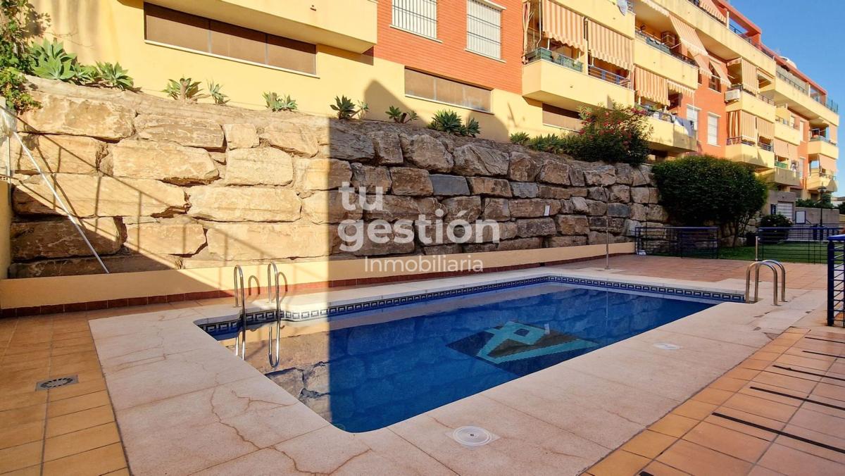 Venta de piso en Piso en La Cala del Moral, Rincón de la Victoria, Rincón de la Victoria
photo 1