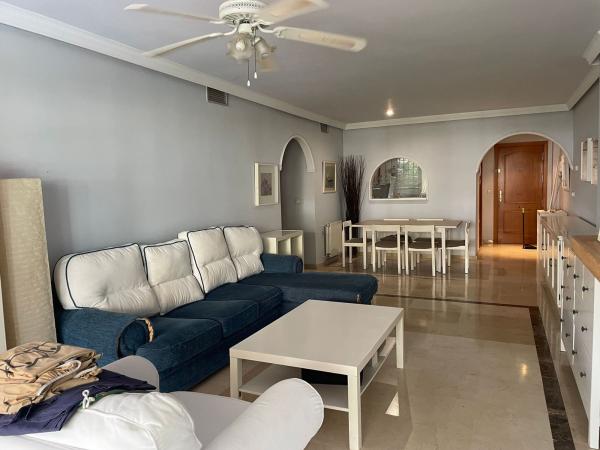 Venta de piso en Piso en Cm cortes, 7, Guadalmina Alta, Marbella, Marbella
thumbnail 3