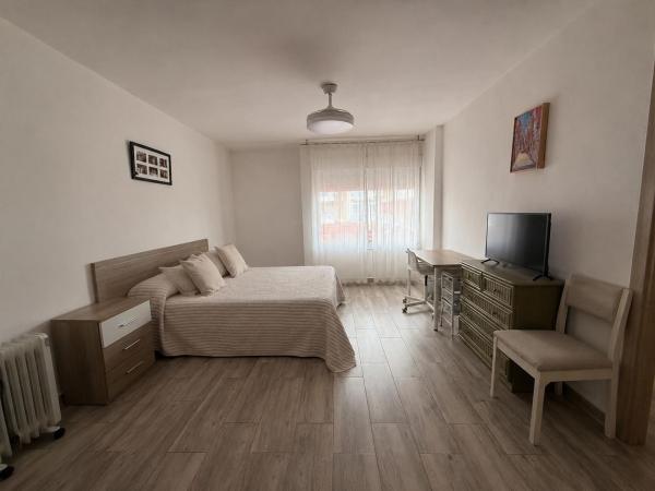 Дуплекс на продажу в Dúplex en Avenida Gamonal, Parque de la Paloma, Benalmádena, Бенальмадена thumbnail 3