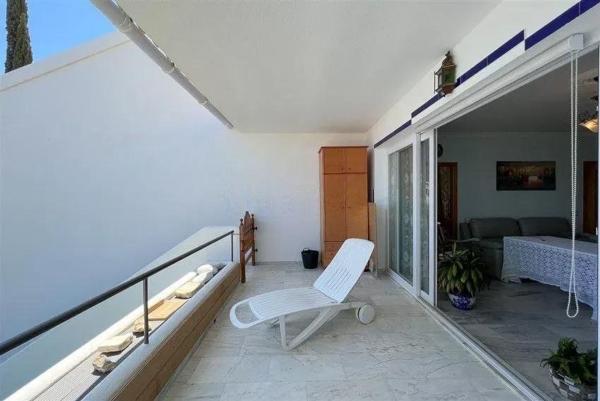 Chalet adosado en Calle Cipreses de Calahonda, 18 a, Sitio de Calahonda, Mijas thumbnail 2