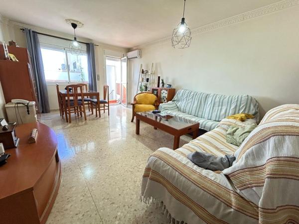 Chalet adosado en Zona de la Vega, Antequera photo 1