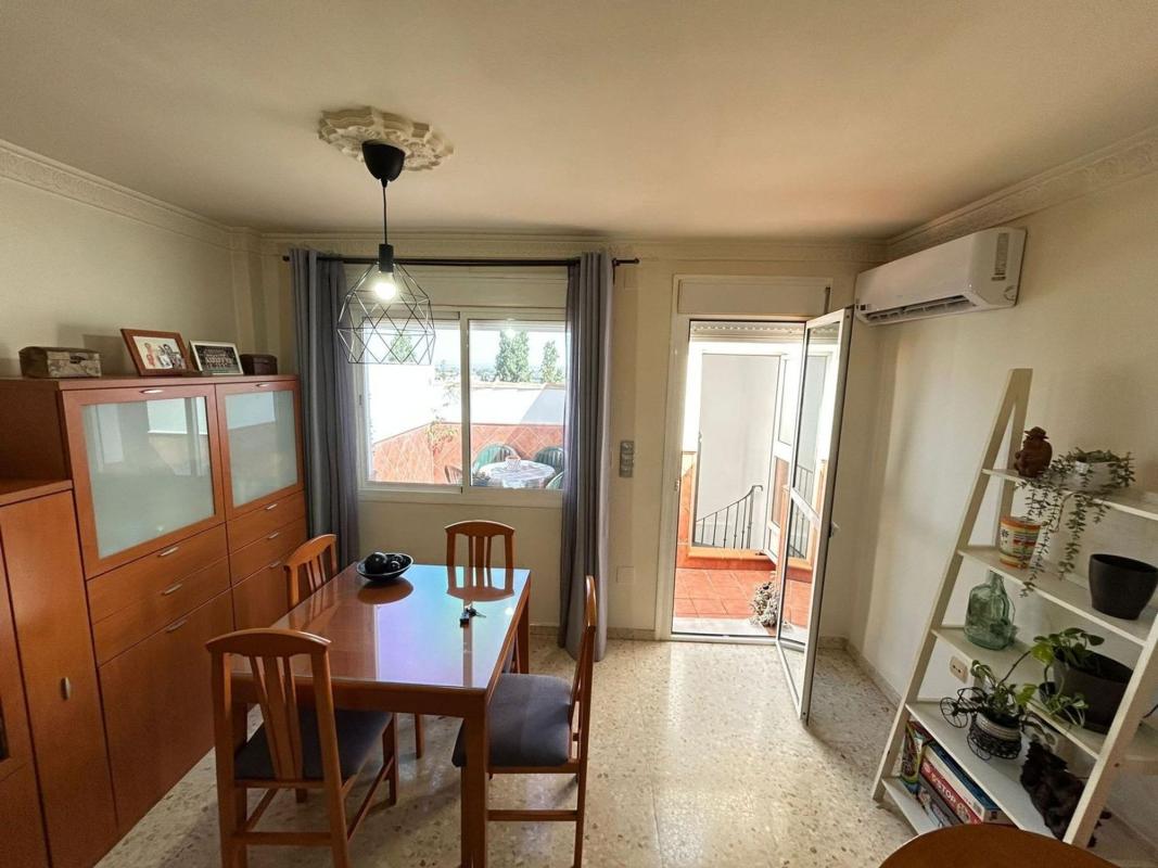 Propiedades en venta y alquiler en España photo 5