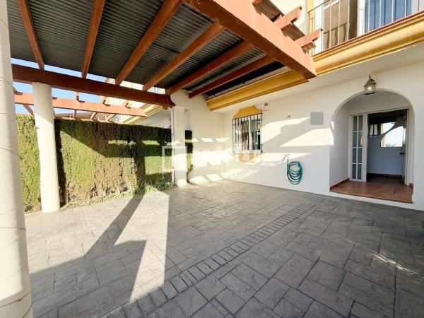 Chalet adosado en Añoreta baja, Rincón de la Victoria thumbnail 2