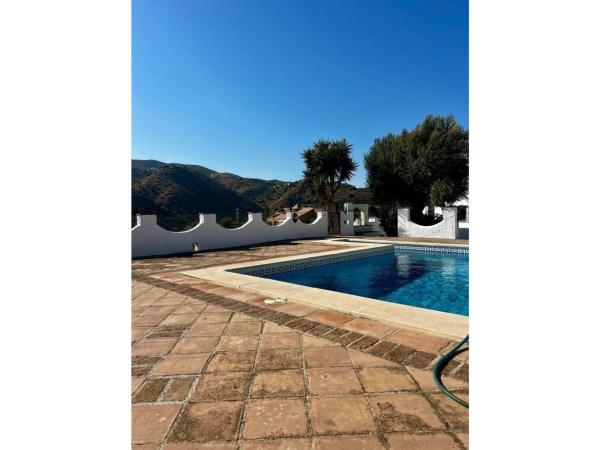 Chalet independiente en venta en Casa o chalet en Lugar las Umbrias, Viñuela, Viñuela
photo 1