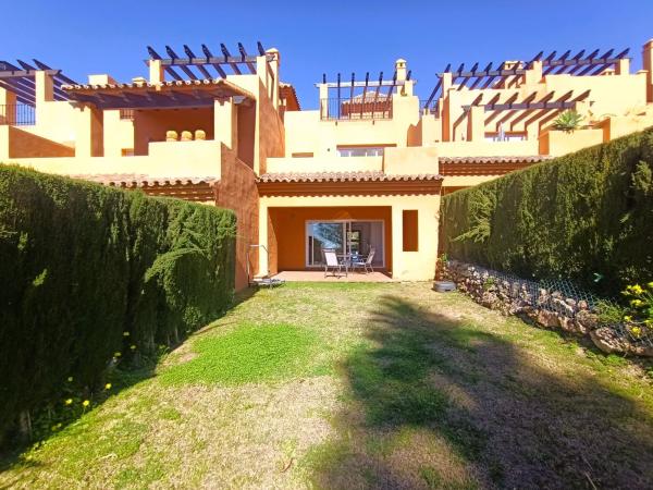 Chalet adosado en Urbanizacion Atalaya Hill, La Alquería, Benahavís thumbnail 1