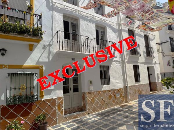 Chalet adosado en Competa photo 1