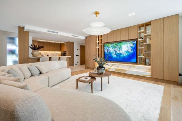 Venta de piso en Piso en Calle del Rebeco, 11, Los Monteros, Marbella, Marbella
 photo 4