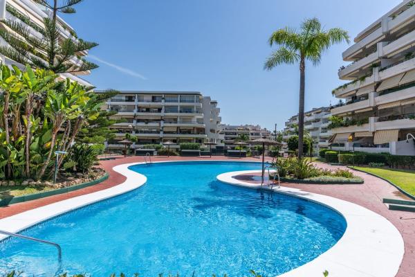 Venta de piso en Piso en Camino Cortes, Guadalmina Alta, Marbella, Marbella
photo 1