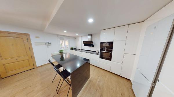 Sale of flat in Piso en Calle Pez Dorado, Calvario, Torremolinos, Torremolinos
thumbnail 3