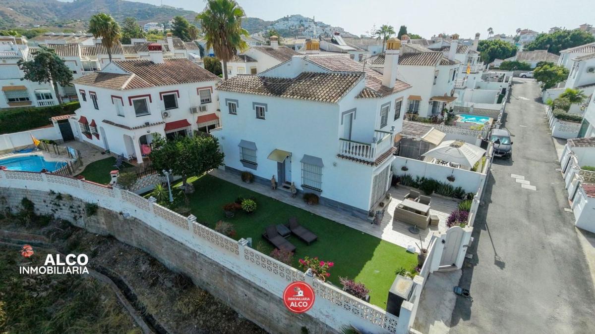 Propiedades en venta y alquiler en España photo 3