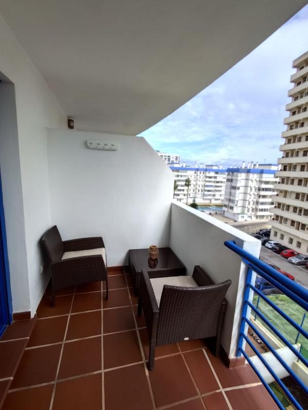 Venta de piso en Piso en Calle Torrealmádena, 5, Cortijo Torrequebrada, Benalmádena, Benalmádena
photo 5