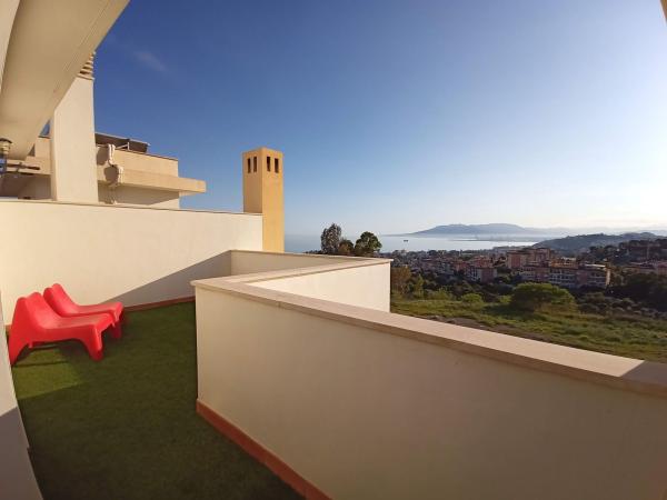Chalet adosado en Pinares de San Antón, Málaga thumbnail 2