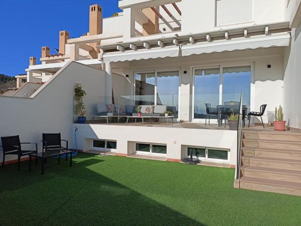 Chalet adosado en Pinares de San Antón, Málaga photo 4