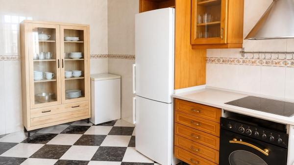 Venta de piso en Piso en Plaza General Anaya, Centro Ciudad, Fuengirola, Fuengirola
thumbnail 2