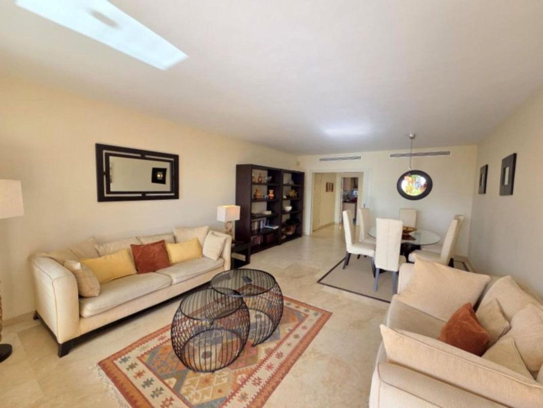 Продажа квартиры на Piso en Urbanizacion Granados de la Duquesa I, 6, El Castillo, Manilva, Манильва
 photo 3
