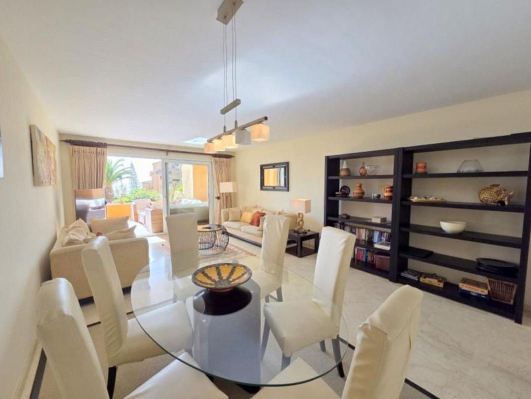 Продажа квартиры на Piso en Urbanizacion Granados de la Duquesa I, 6, El Castillo, Manilva, Манильва
 photo 5