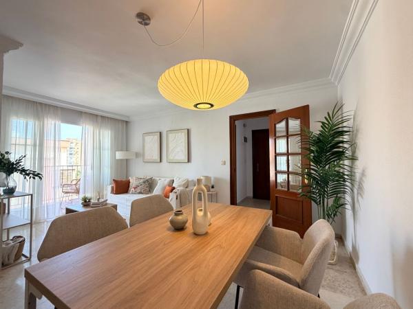 Venta de piso en Piso en Avenida de Carlos Haya, 64, La Florida - Parque norte, Málaga, Málaga
 photo 1