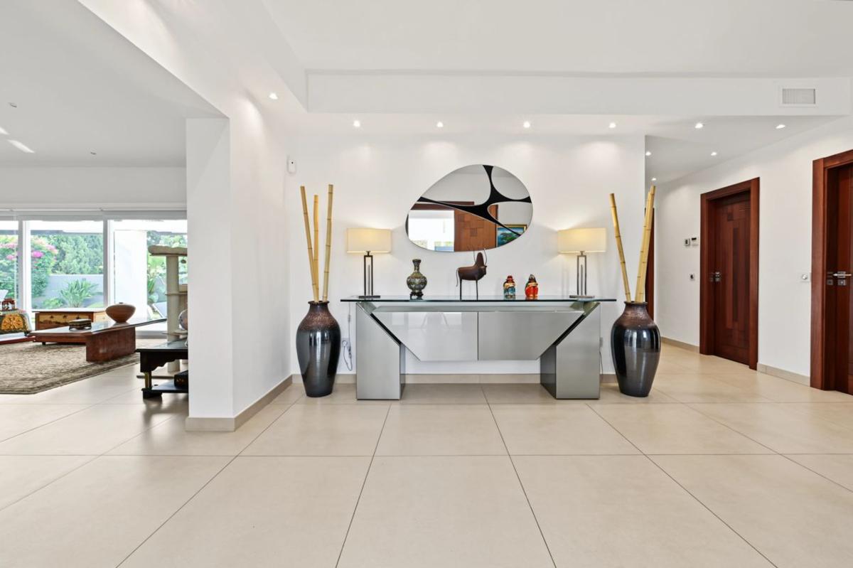 Properties for sale and rent in Spain photo 4