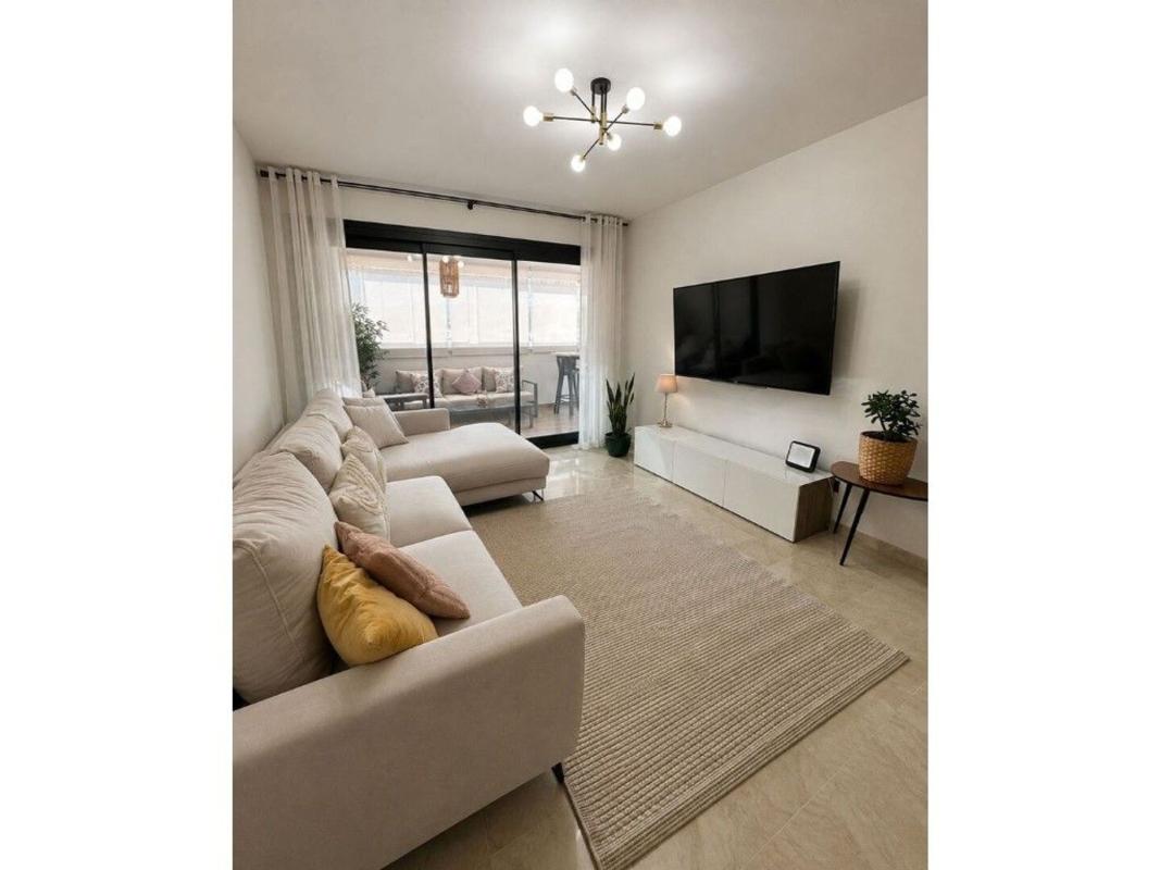 Venta de piso en Piso en Calle Faro, Zona Centro Comercial Torrequebrada, Benalmádena, Benalmádena
photo 5